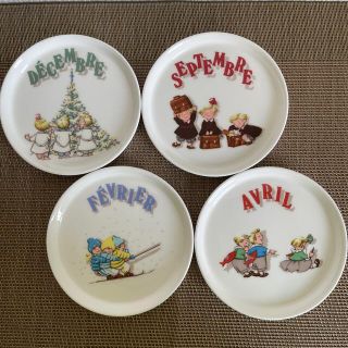 ニッコー(NIKKO)のLES TRIPLES 小皿(食器)