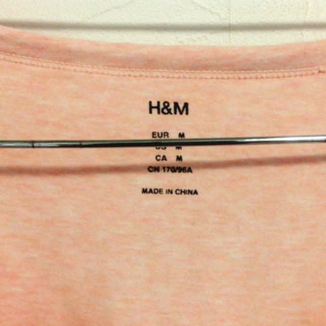 H&M(エイチアンドエム)のH&M/袖シャーリングトップス レディースのトップス(Tシャツ(長袖/七分))の商品写真