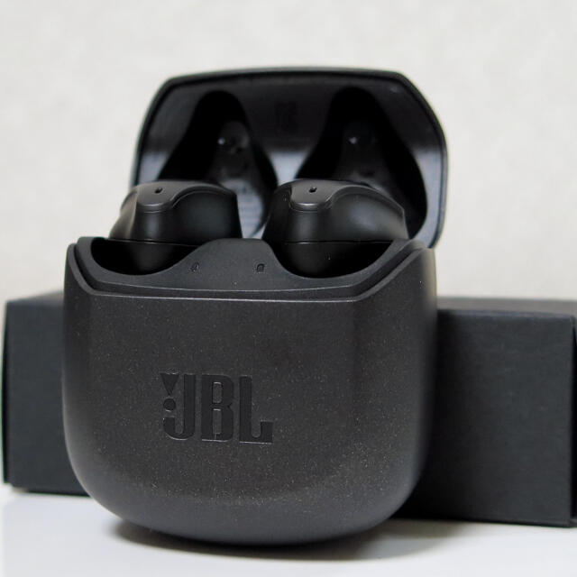 JBL CLUB PRO + TWS 完全ワイヤレスイヤホン ほぼ新品