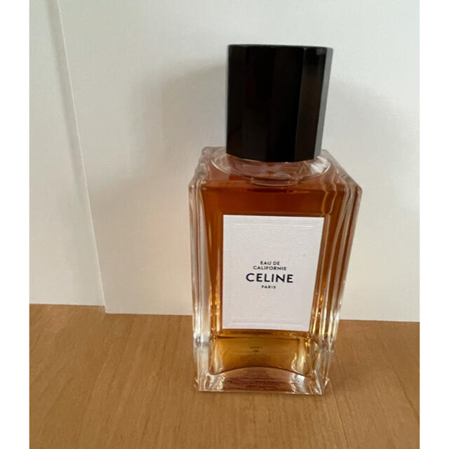 最安値豊富な celine CELINE オードカルフォルニ オードパルファム 100 MLの通販 by SK 嫁さん出て行って取引出来ません  すいません｜セリーヌならラクマ