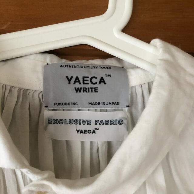 YAECA(ヤエカ)のyaeca ギャザーブラウス レディースのトップス(シャツ/ブラウス(長袖/七分))の商品写真