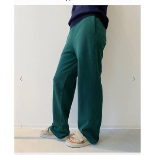 アパルトモンドゥーズィエムクラス(L'Appartement DEUXIEME CLASSE)のL'Appartement AMERICANA Pile Relax PANTS(カジュアルパンツ)