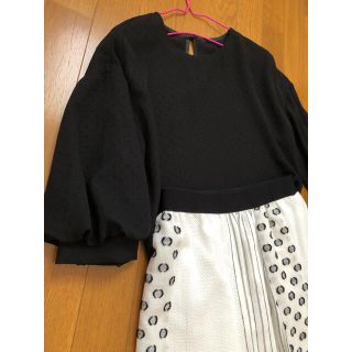 アウィーエフ(AuieF)のグレディブリリアン  favori アウィーエフ　黒　ドット　トップス(Tシャツ(長袖/七分))