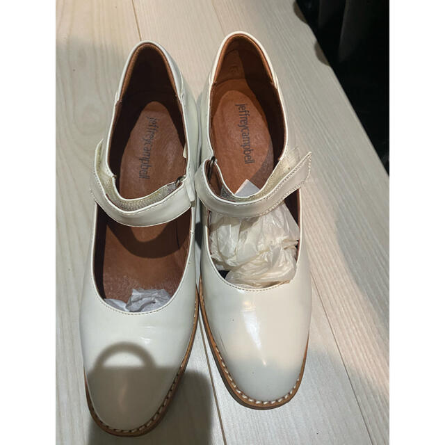 JEFFREY CAMPBELL(ジェフリーキャンベル)のjeffrey campbell ジェフリーキャンベル　蹄ヒール　個性的 レディースの靴/シューズ(ハイヒール/パンプス)の商品写真