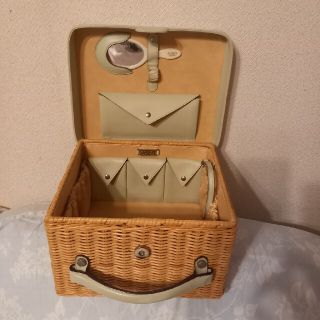 FOXEY(かごバッグ/ストローバッグ)のフリマアイテム一覧 FOXEY(かごバッグ/ストローバッグ)のフリマアイテム一覧