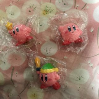 バンダイ(BANDAI)のカービィフィギュア　3個セット(アニメ/ゲーム)
