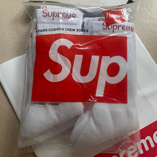Supreme(シュプリーム)のSupreme Hanes ソックス【白】 メンズのレッグウェア(ソックス)の商品写真
