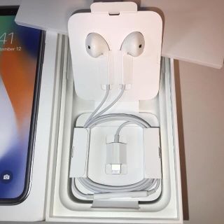 Iphone 純正iphoneイヤホンの通販 ラクマ