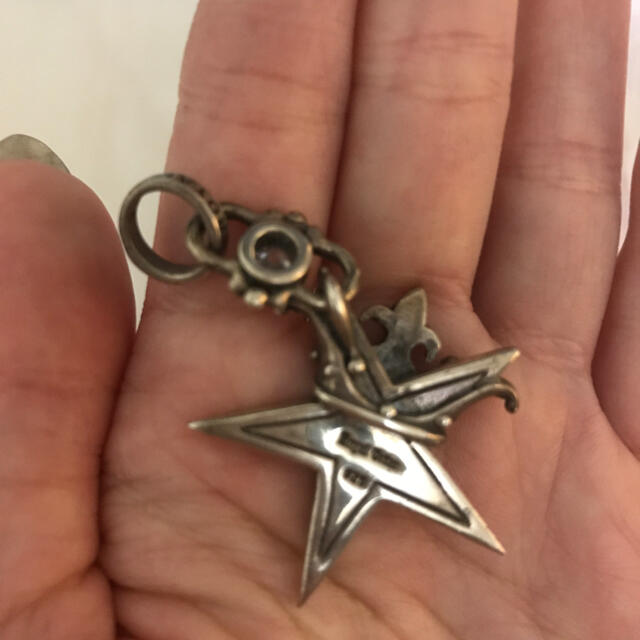 ROYALORDER(ロイヤルオーダー)のロイヤルオーダー　クラウンスター　星　トップのみ メンズのアクセサリー(ネックレス)の商品写真