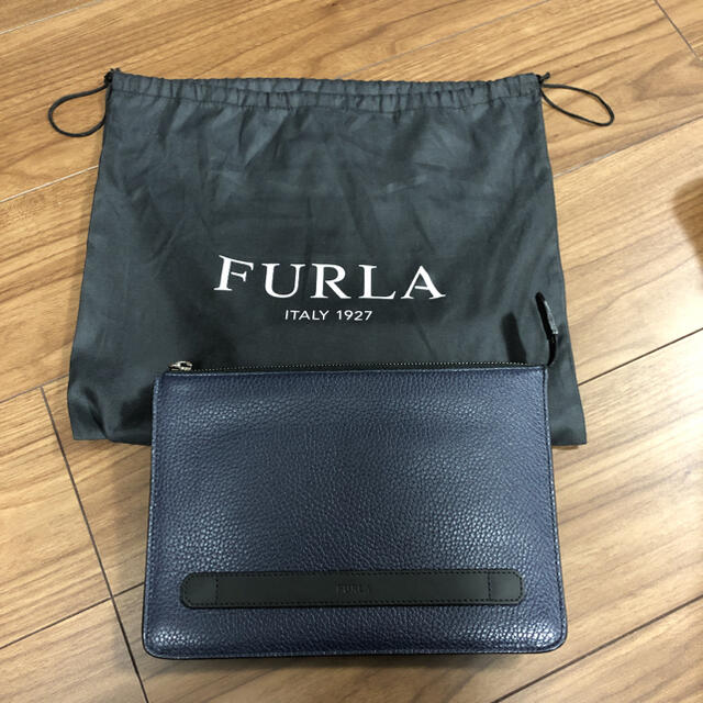FURLAクラッチバッグ - バッグ FURLAクラッチバッグ - バッグ