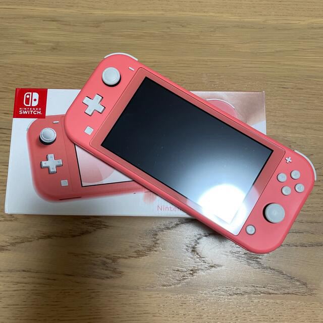 【品】Nintendo Switch Lite コーラル【6.1 値下げ】