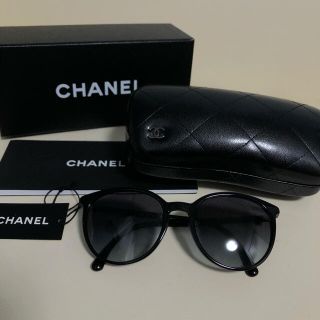 シャネル(CHANEL)の美品　CHANEL シャネル　サングラス　パール(サングラス/メガネ)