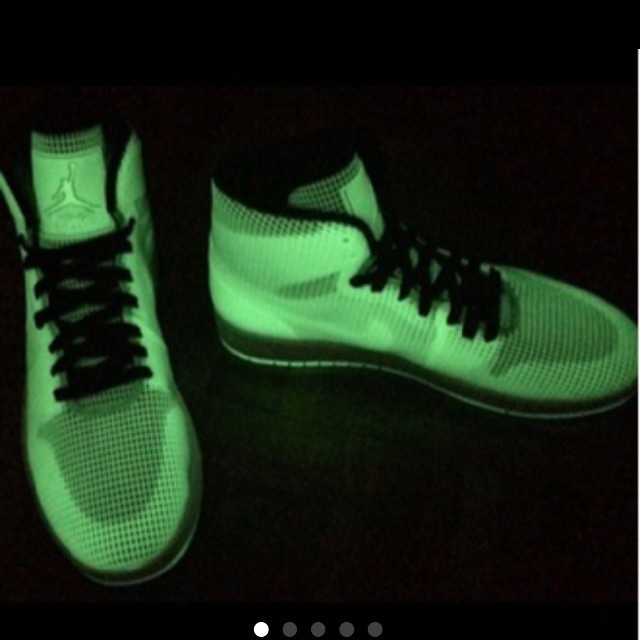 【希少】AIR JORDAN 4LAB1 GLOW (27cm)