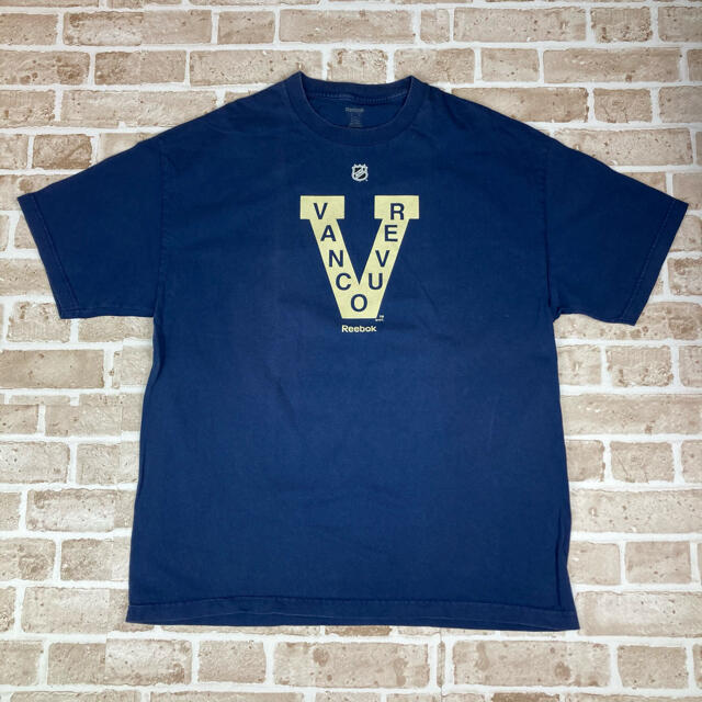 Reebok(リーボック)のReebok リーボック Tシャツ NHL バンクーバーカナックス 古着 XL メンズのトップス(Tシャツ/カットソー(半袖/袖なし))の商品写真