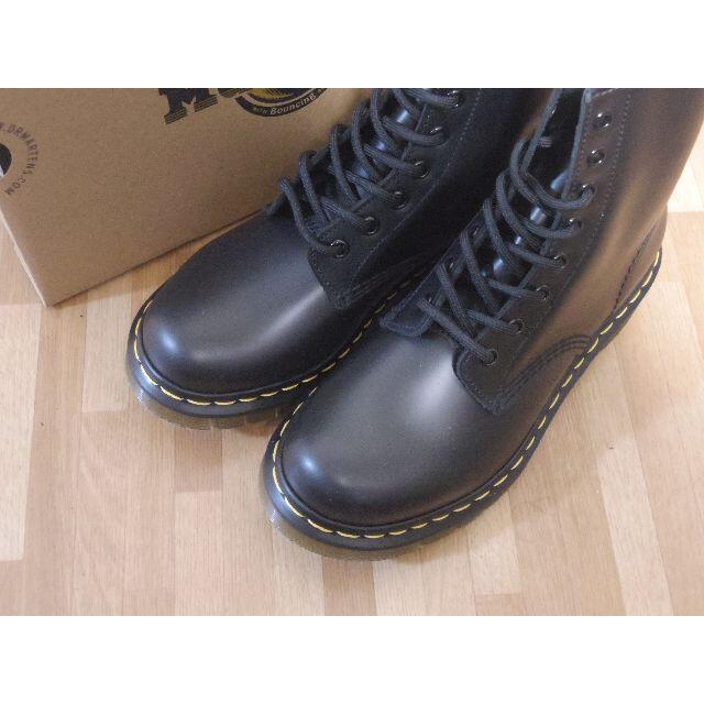 Dr.Martens(ドクターマーチン)のドクターマーチン 1460 UK6 8ホール ブーツ 黒 くろ レディースの靴/シューズ(ブーツ)の商品写真