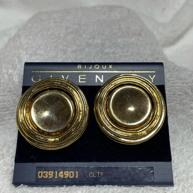 GIVENCHY(ジバンシィ)のGIVENCHY イヤリング　レトロアクセサリー　ヴィンテージ レディースのアクセサリー(イヤリング)の商品写真