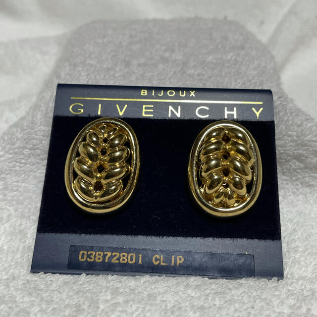 GIVENCHY(ジバンシィ)のGIVENCHY イヤリング　レトロアクセサリー　ヴィンテージ レディースのアクセサリー(イヤリング)の商品写真