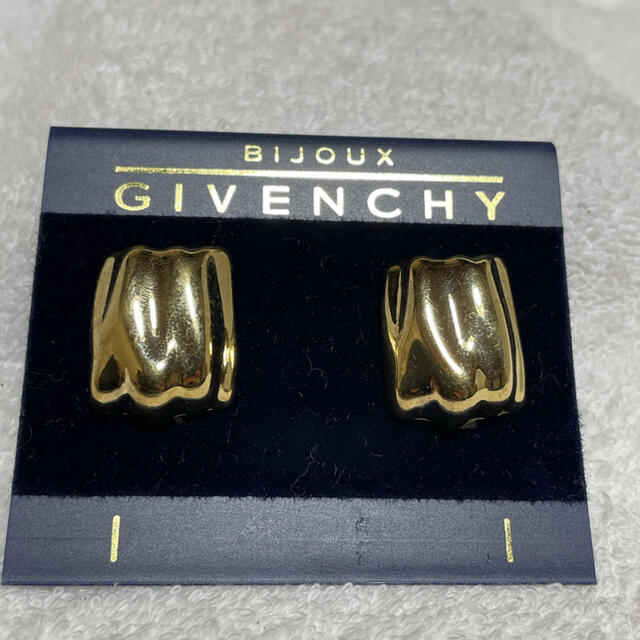 GIVENCHY(ジバンシィ)のGIVENCHY イヤリング　レトロアクセサリー　ヴィンテージ レディースのアクセサリー(イヤリング)の商品写真