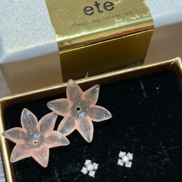 ete(エテ)のご予約　ete K18WG ピアス　 レディースのアクセサリー(ピアス)の商品写真