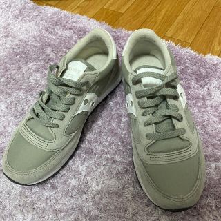 サッカニー(SAUCONY)のsaucony スニーカー(スニーカー)