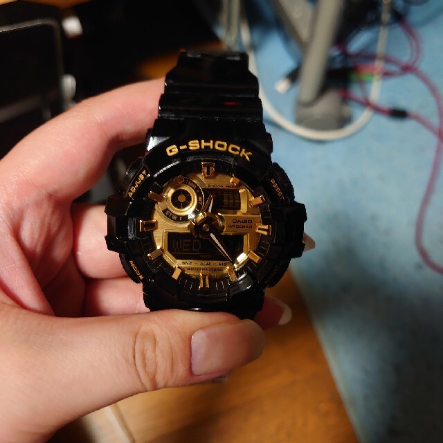 G-SHOCK(ジーショック)のG-SHOCK　ブラック&ゴールド メンズの時計(腕時計(デジタル))の商品写真