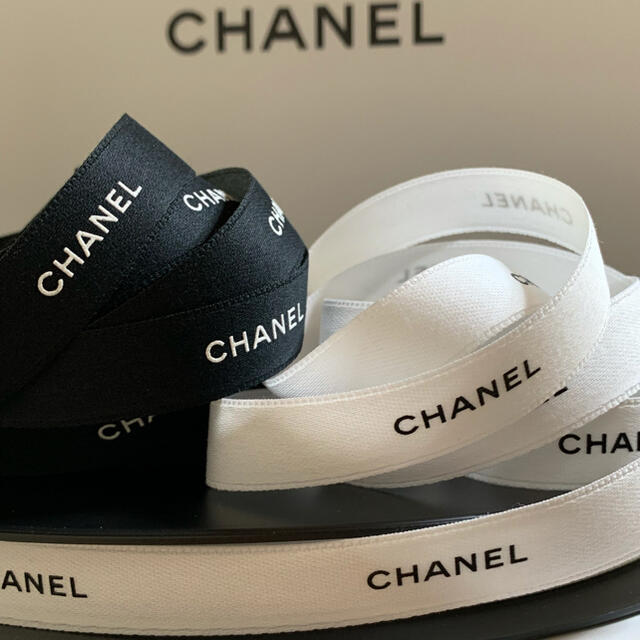 1ロール100m❤︎CHANEL リボン 白 1㎝幅 - ショップ袋