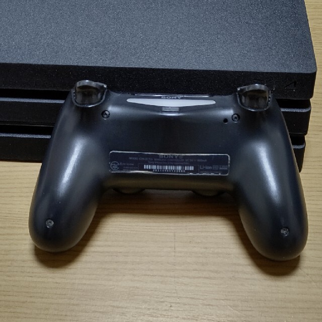 SONY PlayStation4 Pro 本体 CUH-7100BB01