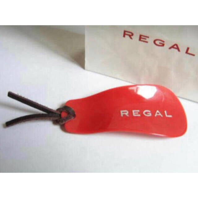 REGAL(リーガル)のリーガル靴べら(赤)廃盤品 新品未使用/REGAL メンズのファッション小物(その他)の商品写真