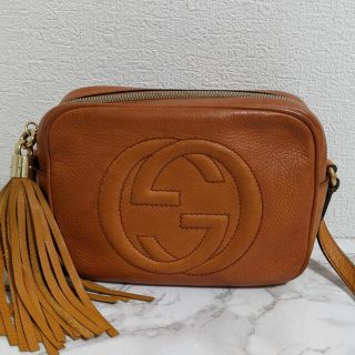 グッチ(Gucci)のGUCCI グッチ ソーホーショルダーバッグ・ディスコバッグ・フリンジ・タッセル(ショルダーバッグ)