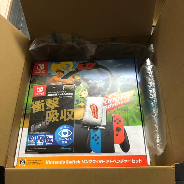 Nintendo Switch(ニンテンドースイッチ)のリングフィット アドベンチャー セット エンタメ/ホビーのゲームソフト/ゲーム機本体(家庭用ゲーム機本体)の商品写真