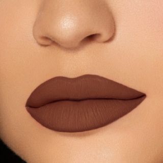 カイリーコスメティックス(Kylie Cosmetics)のKylie Cosmetics マットリップキット ブラウン(リップグロス)