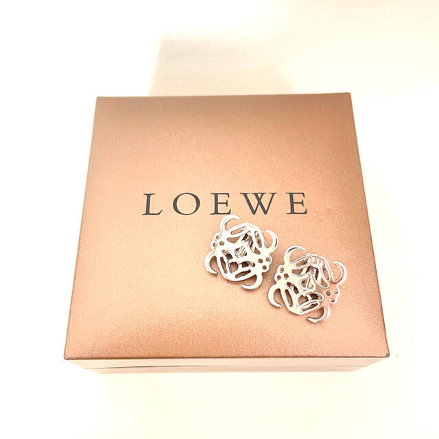 LOEWE ロエベ イヤリング アナグラム 円高還元 円