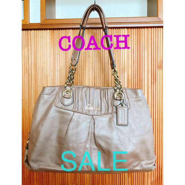 ＼COACH ／  レザー　パールベージュ　ショルダーバッグ