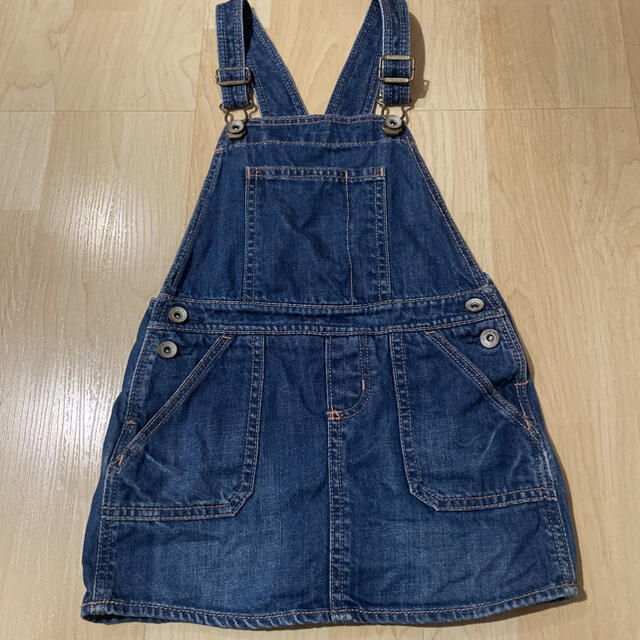 babyGAP(ベビーギャップ)のbaby Gap デニムジャンパースカート  4years キッズ/ベビー/マタニティのキッズ服女の子用(90cm~)(ワンピース)の商品写真