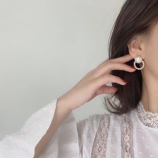 ミキモト(MIKIMOTO)の高級感ある、大人気かわいい^_^ パール ピアス  S#07(ピアス)