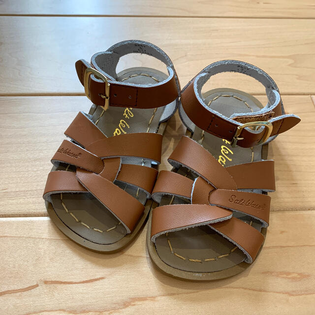 こどもビームス(コドモビームス)のソルトウォーター　saltwater tan size5 キッズ/ベビー/マタニティのベビー靴/シューズ(~14cm)(サンダル)の商品写真