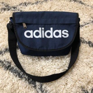 アディダス(adidas)のadidas ウエストポーチ　ネイビー(ウエストポーチ)