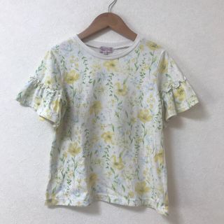 マザウェイズ(motherways)のフラワープリント　フリルTシャツ(Tシャツ/カットソー)