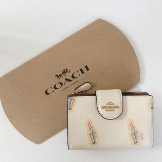 コーチ(COACH)のCOACH  コーチ　折り財布　リップ柄(財布)