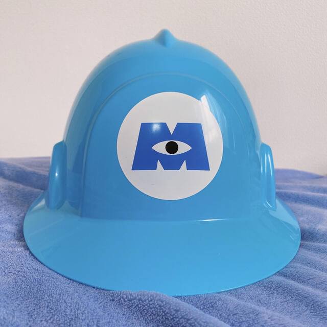 Disney モンスターズインク ヘルメットの通販 By Mey S Shop ディズニーならラクマ
