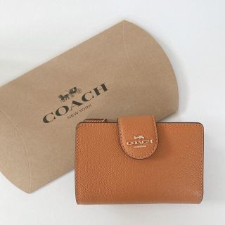 コーチ(COACH)のCOACH 折り財布　オレンジ　(財布)