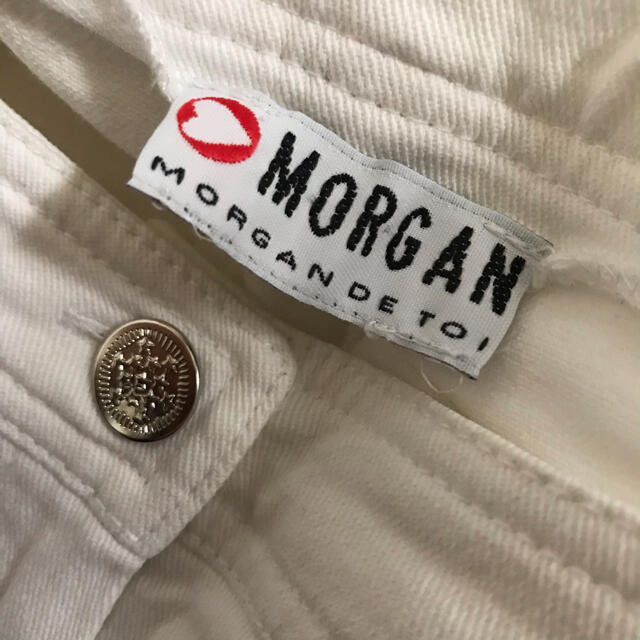 MORGAN(モルガン)のMORGAN モルガン　パンツ　白　ホワイト レディースのパンツ(デニム/ジーンズ)の商品写真
