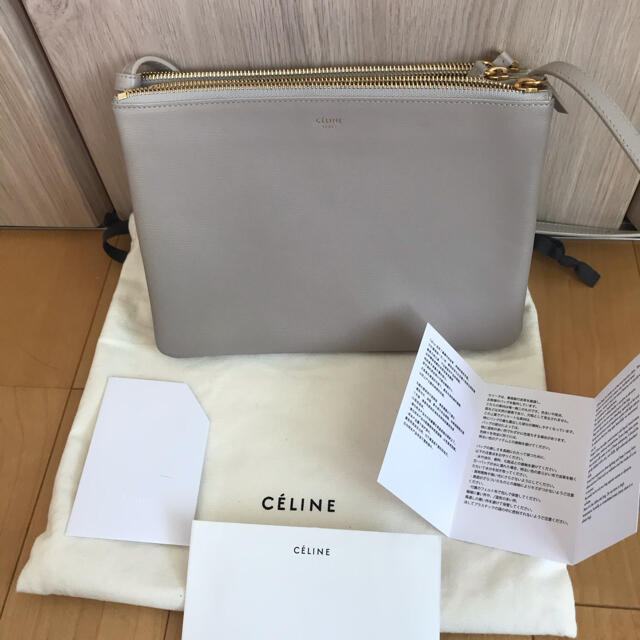 celine - 美品 セリーヌ トリオ ラージの通販 by チャコ's shop ...