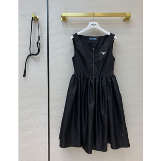 Prada Prada プラダ 新作 リゾート Sable ワンピース の通販 ラクマ Prada Prada プラダ 新作 リゾート Sable ワンピース の通販 ラクマ