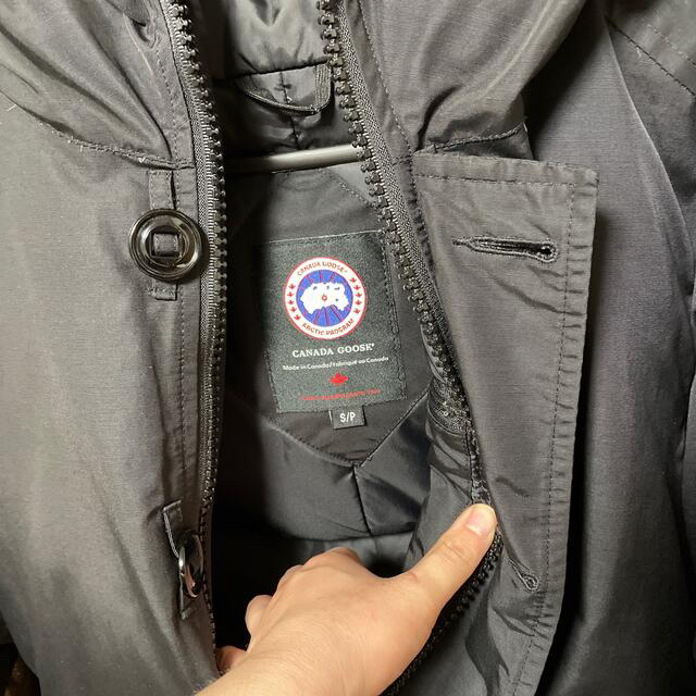 CANADA GOOSE(カナダグース)の【アメリカンラグシー別注】カナダグース キングストン ブラック S メンズのジャケット/アウター(ダウンジャケット)の商品写真