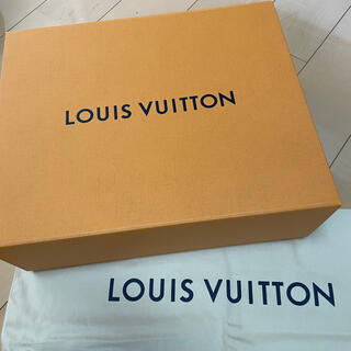 ルイヴィトン(LOUIS VUITTON)の美品 ルイヴィトン ギフトBOX LV トートバッグ 用 空箱 (ショップ袋)