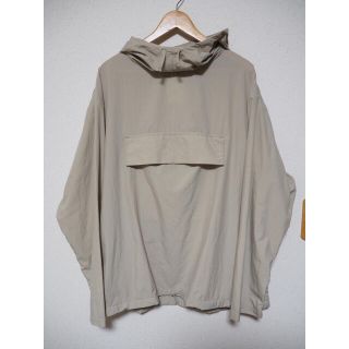 デサント(DESCENTE)のDESCENTE PAUSE Anorak Jacket アノラック　ベージュ(ナイロンジャケット)