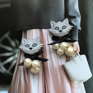 エディットフォールル(EDIT.FOR LULU)のおしゃれキャット×パール　ピアスorイヤリング(ピアス)