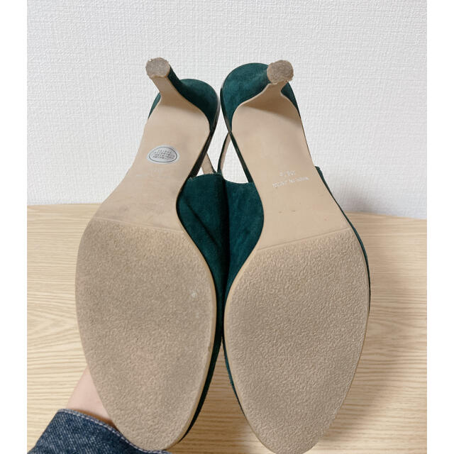 No. 21(ナンバートゥエンティワン)の【美品】NUMBER TWENTY ONE / パンプス　DEEP Green レディースの靴/シューズ(ハイヒール/パンプス)の商品写真