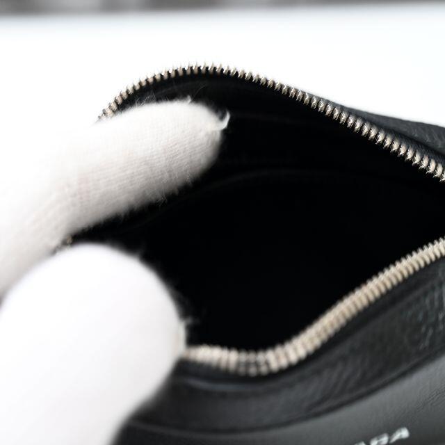 Balenciaga(バレンシアガ)の新品 BALENCIAGA Cash ロゴ レザー ミニ ショルダー メンズのバッグ(ショルダーバッグ)の商品写真